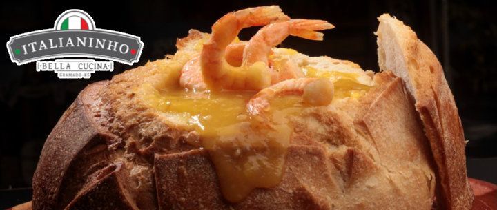 Sopa no Pão no Italianinho em Gramado